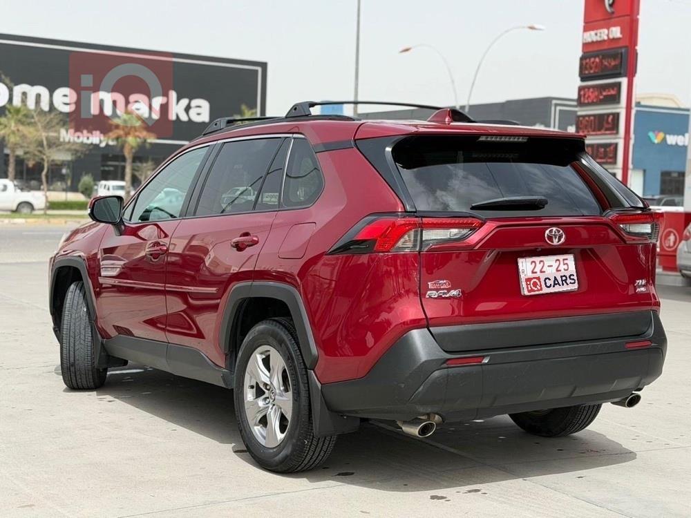 تويوتا راف 4